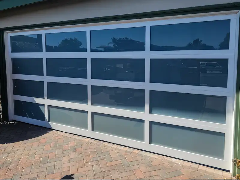 garage-door-feature-05